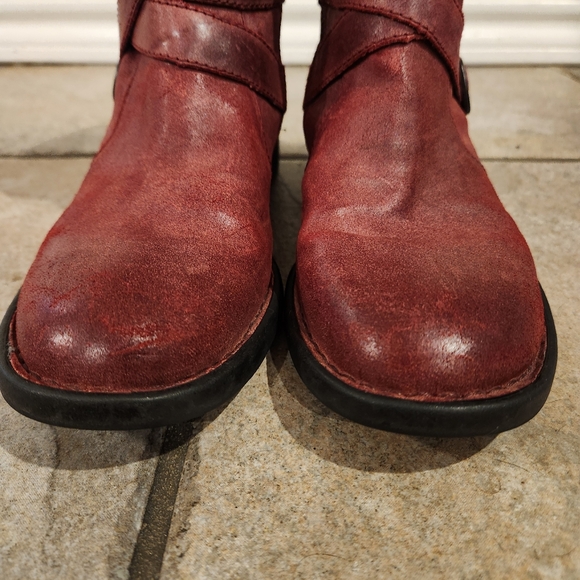 BORN McMillan Strappy Red Ankle Moto Boots Women's Size 7.5 - Picture 4 of 13
